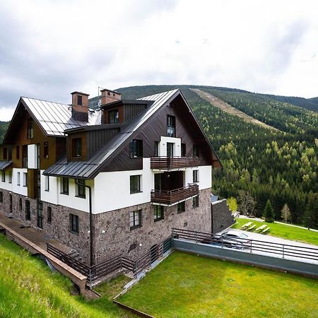 Apartman Svaty Petr Szpindlerowy Młyn Zewnętrze zdjęcie